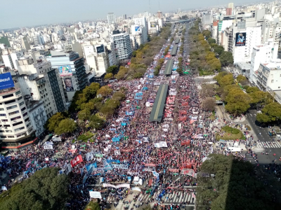 Breves de una marcha no breve